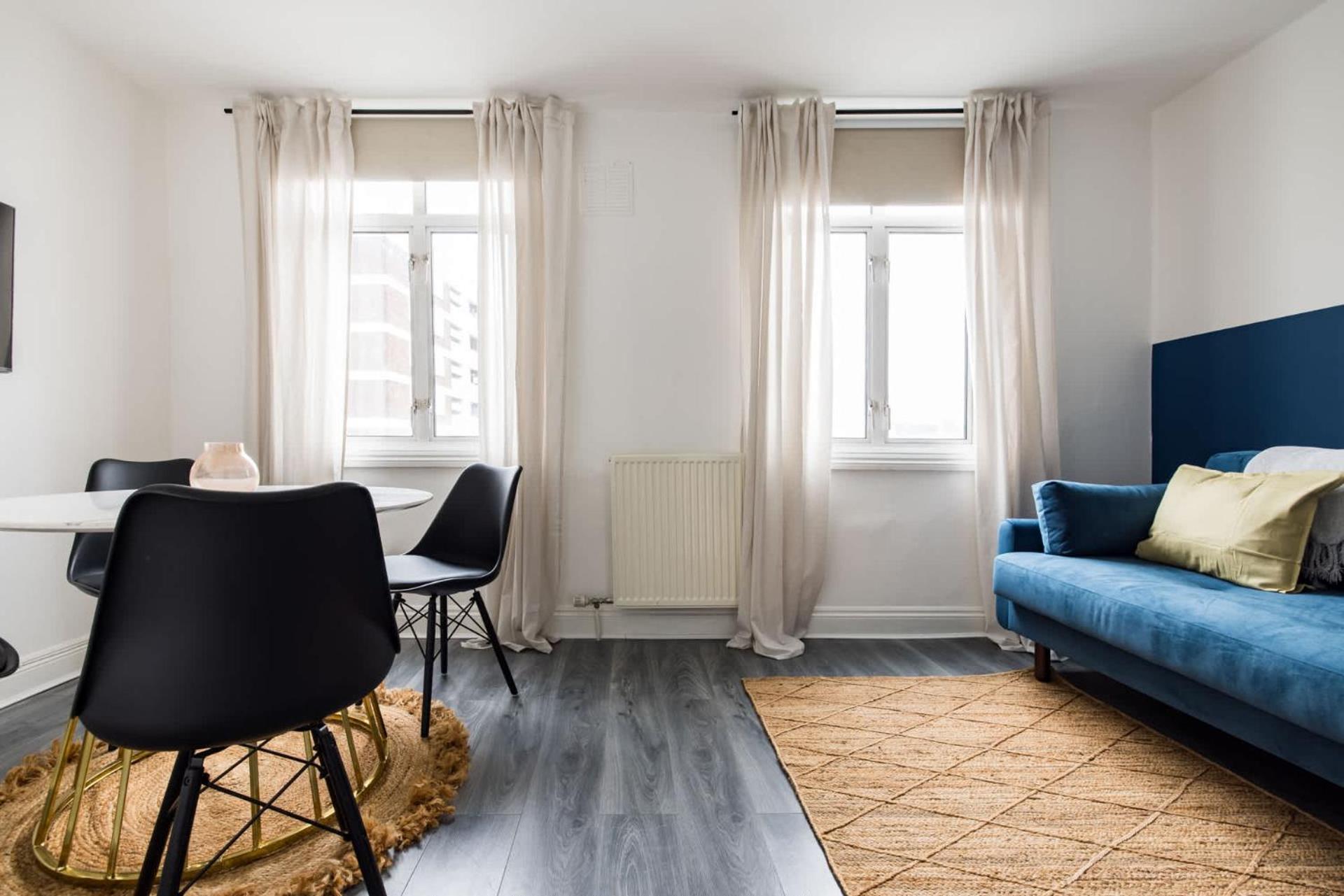 Contemporary 2 Bedroom In Shepherd's Bush * Londra